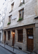 La maison historique de Paris en d&eacute;tails